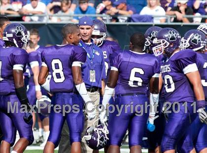 Thumbnail 3 in Oscar Smith vs. Pickerington Central (Kirk Herbstreit National Kickoff Classic) photogallery.