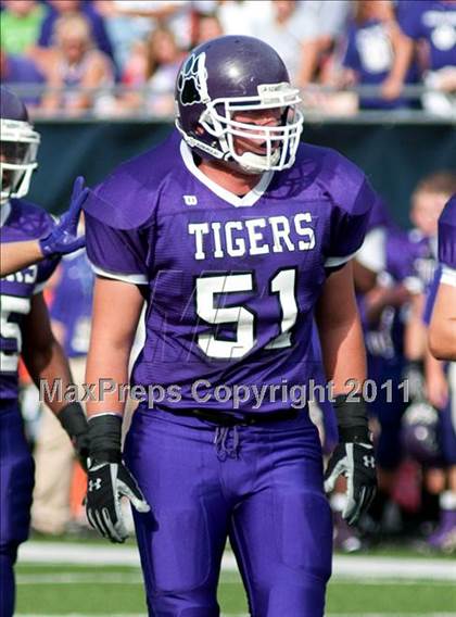 Thumbnail 3 in Oscar Smith vs. Pickerington Central (Kirk Herbstreit National Kickoff Classic) photogallery.