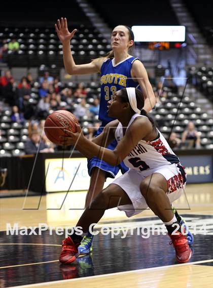 Thumbnail 3 in Manhattan vs South  (KSHSAA 6A Third Place) photogallery.