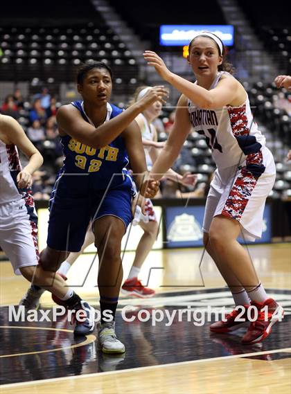 Thumbnail 1 in Manhattan vs South  (KSHSAA 6A Third Place) photogallery.