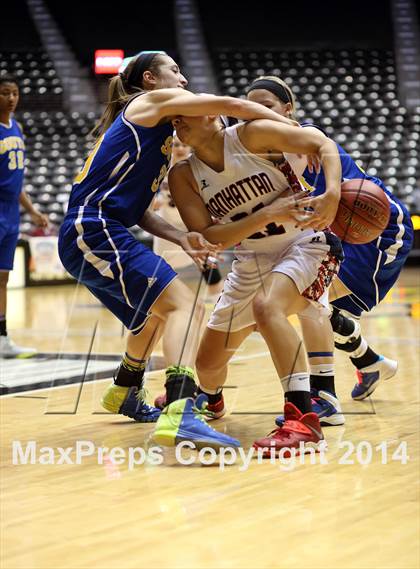 Thumbnail 1 in Manhattan vs South  (KSHSAA 6A Third Place) photogallery.