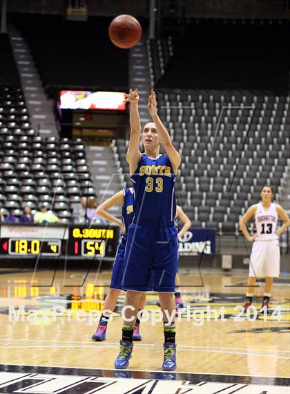 Thumbnail 1 in Manhattan vs South  (KSHSAA 6A Third Place) photogallery.