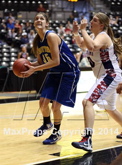 Thumbnail 3 in Manhattan vs South  (KSHSAA 6A Third Place) photogallery.