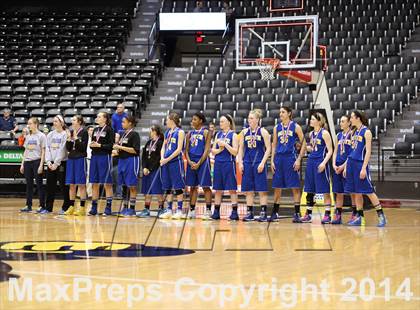 Thumbnail 3 in Manhattan vs South  (KSHSAA 6A Third Place) photogallery.