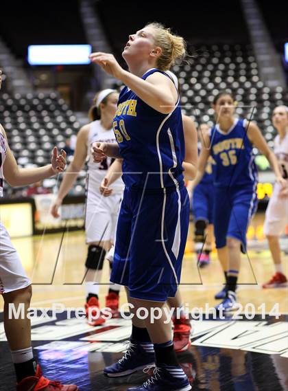 Thumbnail 3 in Manhattan vs South  (KSHSAA 6A Third Place) photogallery.