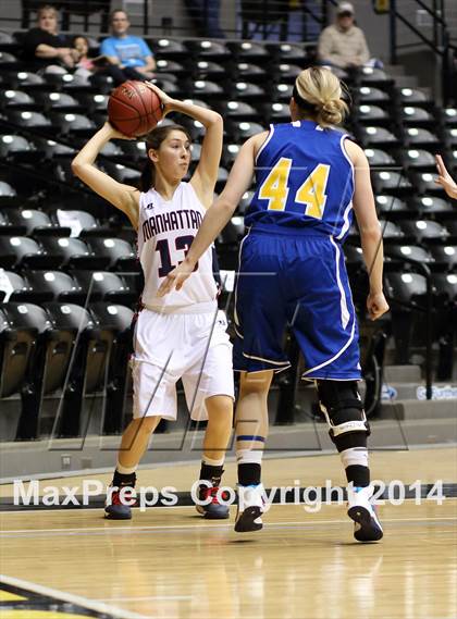 Thumbnail 1 in Manhattan vs South  (KSHSAA 6A Third Place) photogallery.