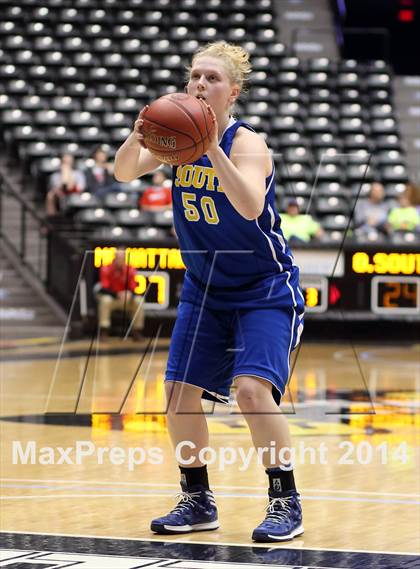 Thumbnail 1 in Manhattan vs South  (KSHSAA 6A Third Place) photogallery.