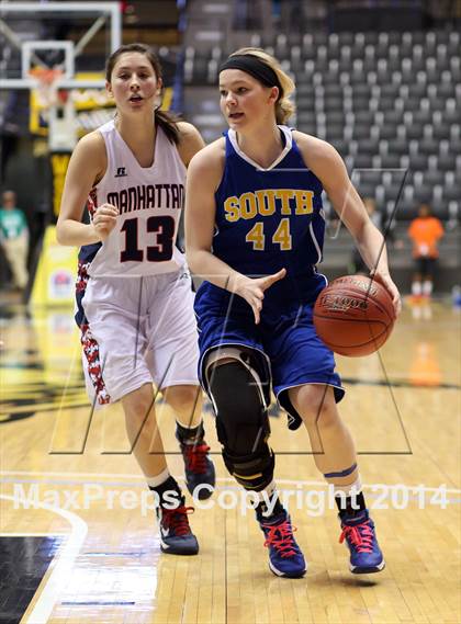 Thumbnail 2 in Manhattan vs South  (KSHSAA 6A Third Place) photogallery.