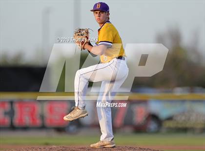 Thumbnail 1 in Byrd @ Parkway photogallery.