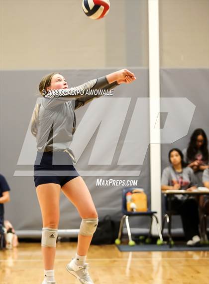 Thumbnail 1 in Lakeview Centennial @ Wylie East photogallery.