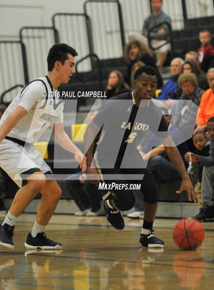 Thumbnail 1 in Horizon vs La Jolla (Horizon Holiday Hoops) photogallery.