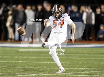 Thumbnail 3 in Belleville vs. Catholic Central (MHSAA Div 1 Reg 3 Final) photogallery.