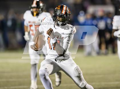 Thumbnail 1 in Belleville vs. Catholic Central (MHSAA Div 1 Reg 3 Final) photogallery.