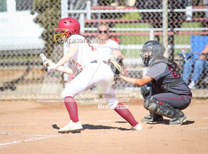 Thumbnail 2 in Wilson vs. Santa Paula (CIF SS D6 Playoff) photogallery.