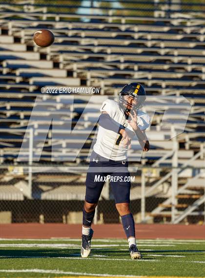 Thumbnail 3 in Crenshaw vs. Wilson (CIF SS D3 Championship) photogallery.