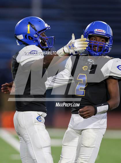 Thumbnail 3 in Crenshaw vs. Wilson (CIF SS D3 Championship) photogallery.