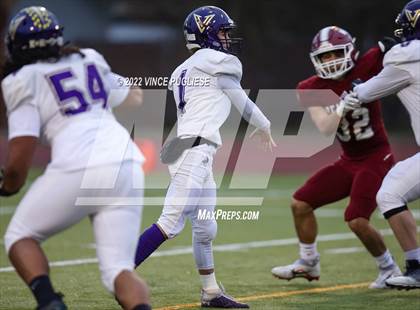 Thumbnail 2 in North Kitsap vs. WF West (WIAA 2A Semi Final) photogallery.