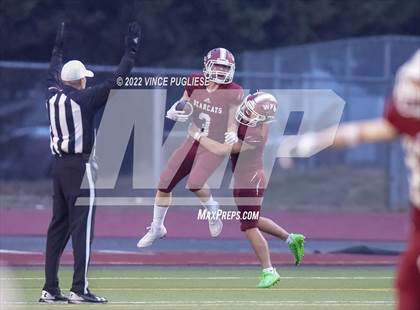 Thumbnail 3 in North Kitsap vs. WF West (WIAA 2A Semi Final) photogallery.
