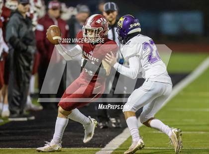 Thumbnail 3 in North Kitsap vs. WF West (WIAA 2A Semi Final) photogallery.