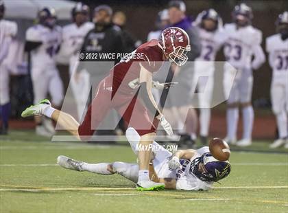 Thumbnail 1 in North Kitsap vs. WF West (WIAA 2A Semi Final) photogallery.