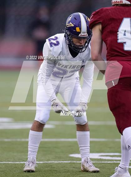 Thumbnail 2 in North Kitsap vs. WF West (WIAA 2A Semi Final) photogallery.
