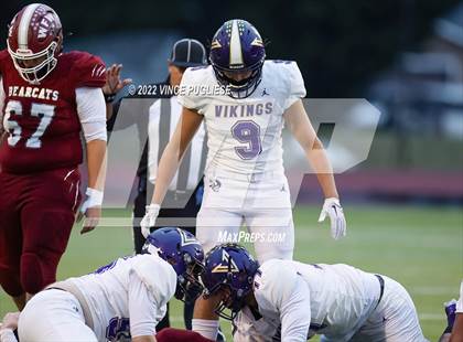 Thumbnail 3 in North Kitsap vs. WF West (WIAA 2A Semi Final) photogallery.