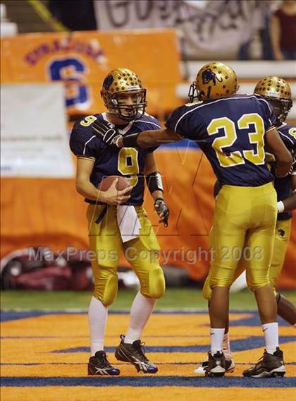 Thumbnail 3 in Burnt Hills-Ballston Lake vs Sweet Home (NYSPHSAA Class A Final) photogallery.