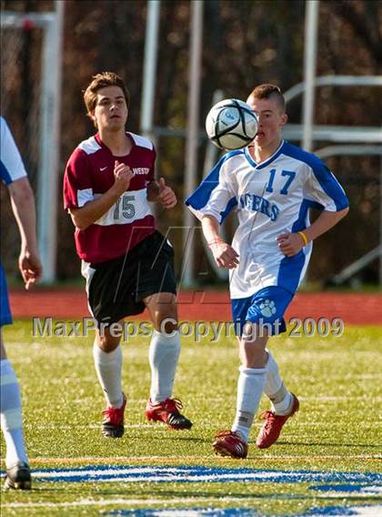 Thumbnail 3 in Weston vs Douglas (MIAA D3 Final) photogallery.