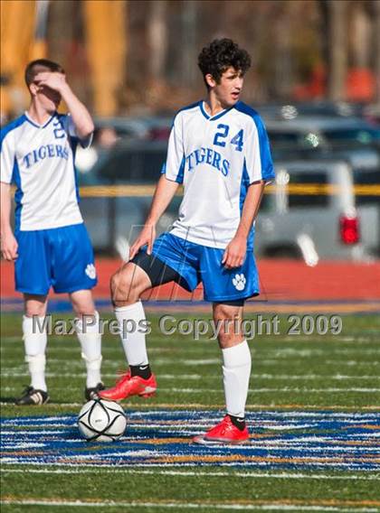 Thumbnail 2 in Weston vs Douglas (MIAA D3 Final) photogallery.