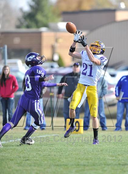 Thumbnail 3 in Independence/Gilmanton @ Clayton (WIAA D7 Playoffs Level 1) photogallery.