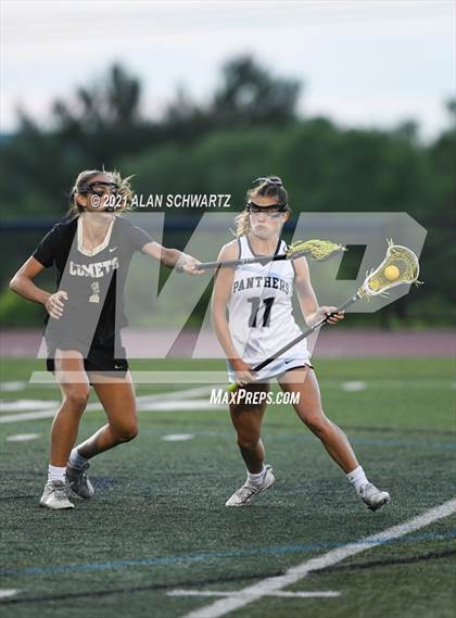 Thumbnail 2 in Rush-Henrietta @ Pittsford (NYSPHSAA Section 5 Class A Sectional Final) photogallery.