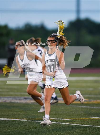 Thumbnail 1 in Rush-Henrietta @ Pittsford (NYSPHSAA Section 5 Class A Sectional Final) photogallery.