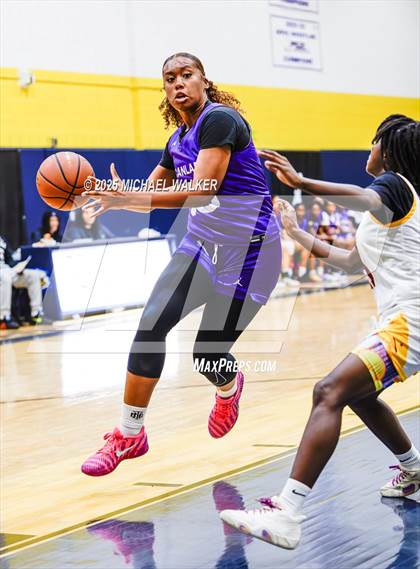 Thumbnail 2 in Monsignor Scanlan Vs Nazareth (City Is Mine Classic Round 2) photogallery.