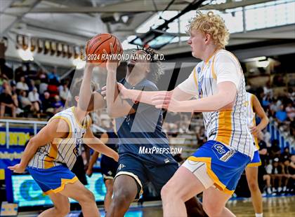 Thumbnail 3 in Cathedral vs Greenfield Central (IBCA / IHSAA Showcase)  photogallery.