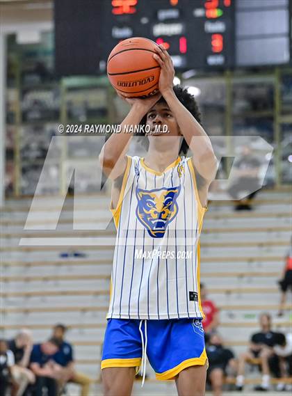 Thumbnail 2 in Cathedral vs Greenfield Central (IBCA / IHSAA Showcase)  photogallery.