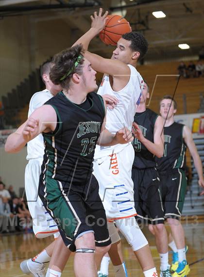 Thumbnail 1 in Bishop Gorman vs. Jesuit (Les Schwab Invitational) photogallery.