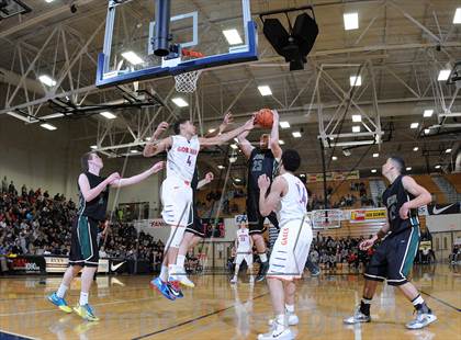 Thumbnail 2 in Bishop Gorman vs. Jesuit (Les Schwab Invitational) photogallery.