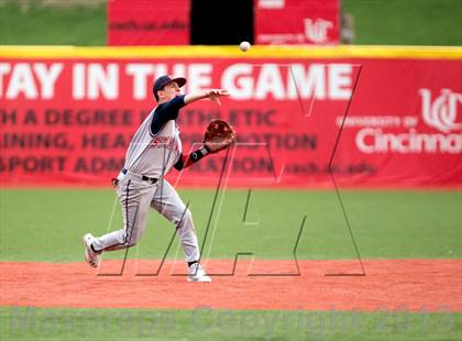 Thumbnail 1 in St. Henry vs Holy Cross (All A Classic) photogallery.