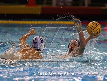 Thumbnail 1 in Carlsbad vs. La Costa Canyon (CIF SDS D1 Final) photogallery.