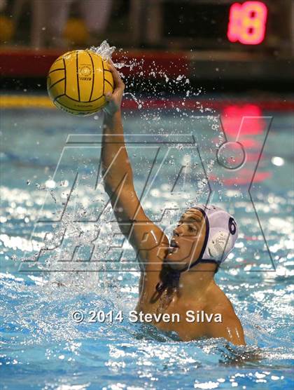 Thumbnail 3 in Carlsbad vs. La Costa Canyon (CIF SDS D1 Final) photogallery.