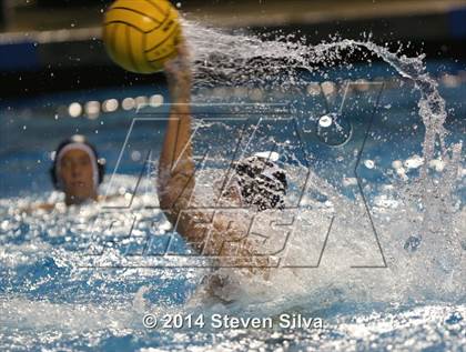 Thumbnail 3 in Carlsbad vs. La Costa Canyon (CIF SDS D1 Final) photogallery.