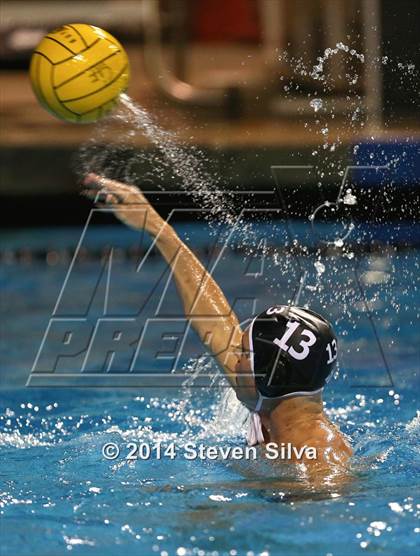 Thumbnail 3 in Carlsbad vs. La Costa Canyon (CIF SDS D1 Final) photogallery.