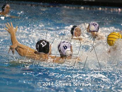 Thumbnail 2 in Carlsbad vs. La Costa Canyon (CIF SDS D1 Final) photogallery.