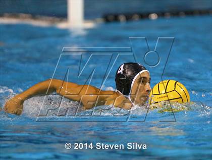 Thumbnail 2 in Carlsbad vs. La Costa Canyon (CIF SDS D1 Final) photogallery.