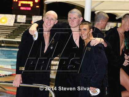 Thumbnail 3 in Carlsbad vs. La Costa Canyon (CIF SDS D1 Final) photogallery.