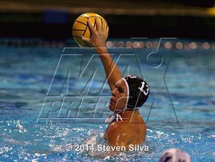 Thumbnail 3 in Carlsbad vs. La Costa Canyon (CIF SDS D1 Final) photogallery.