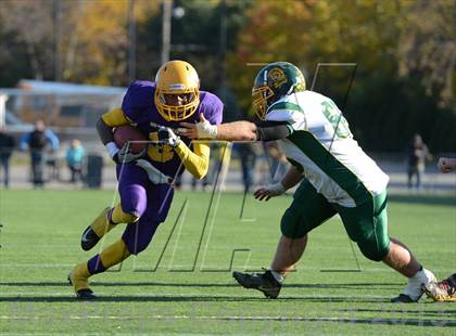 Thumbnail 2 in Clyde-Savannah vs. Alexander (Section 5 Class D Final) photogallery.