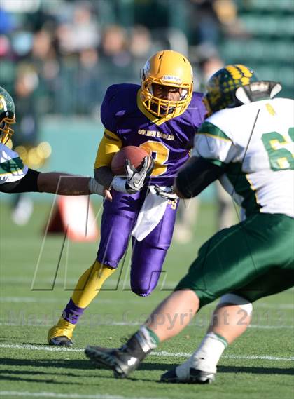 Thumbnail 2 in Clyde-Savannah vs. Alexander (Section 5 Class D Final) photogallery.