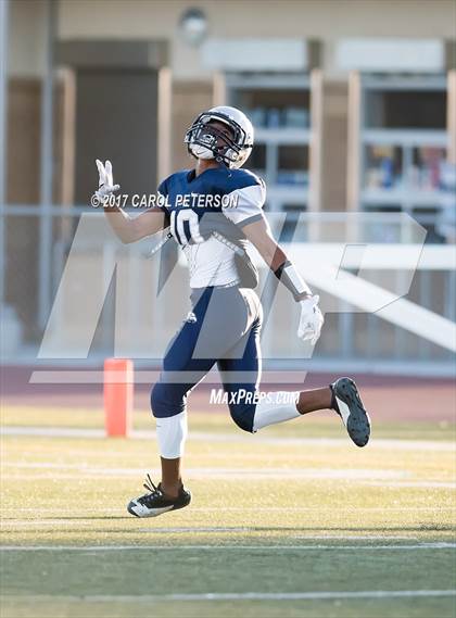 Thumbnail 3 in Los Osos @ Silverado photogallery.