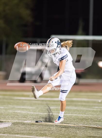 Thumbnail 2 in Los Osos @ Silverado photogallery.